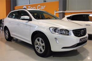 VOLVO XC D4 Kinetic Auto 5p.