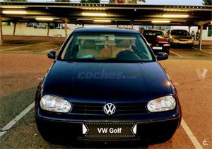 Volkswagen Golf 1.6 Conceptline 3p. -01