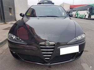 ALFA ROMEO  JTD Distinctive 3p.