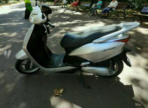 HONDA Lead 110 (modelo actual) -10