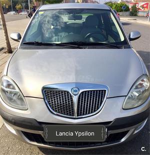 LANCIA Ypsilon v Platino 3p.