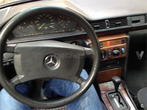 Mercedes-benz d Turbo 4p. -89