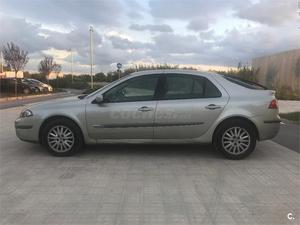 RENAULT Laguna Authentique 2.0dCi 130CV 5p.