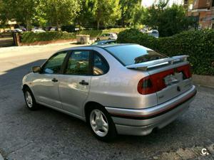 SEAT Cordoba CÓRDOBA 1.9 TD GT 4p.