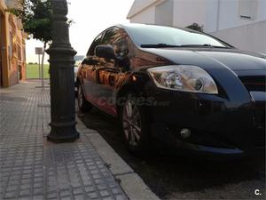 TOYOTA Auris 1.33 VVTi Dual Explore 5p.