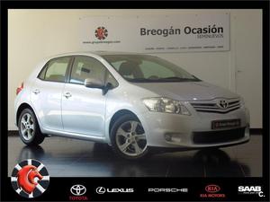 TOYOTA Auris 1.4 D4D Active 5p.