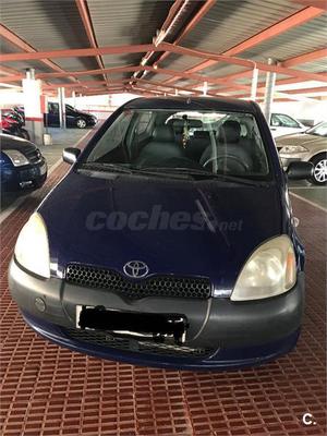 TOYOTA Yaris 1.0 LINEA LUNA 3p.