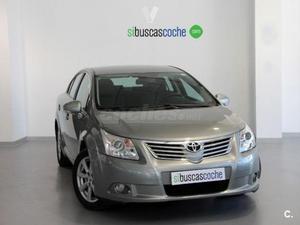 Toyota Avensis 2.0 D4d Sol 5p. -09