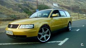 VOLKSWAGEN Passat 1.8 T VARIANT TRENDLINE 5p.