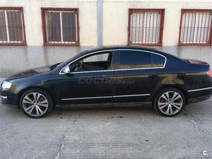 VOLKSWAGEN Passat 2.0 TDI 140cv DPF Advance 4p.