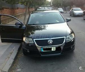 VOLKSWAGEN Passat Variant 2.0 TDI 140cv DPF Highline 5p.