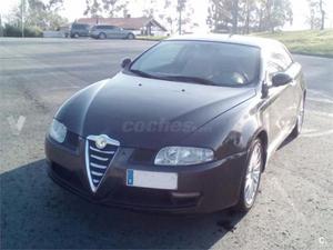 Alfa Romeo Gt 1.9 Jtd Distinctive 3p. -04