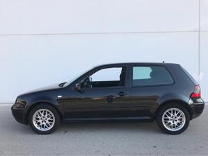 VOLKSWAGEN Golf 1.9 TDi Advance 130CV -02