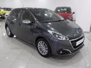 PEUGEOT P STYLE 1.2L PureTech 82 5p.