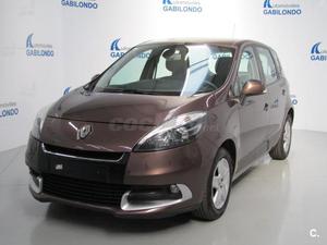 RENAULT Scenic Dynamique dCi 110 auto EDC 5p.