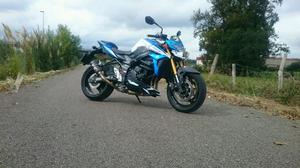 SUZUKI GSR 750 (modelo actual) -15