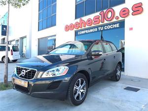 VOLVO XC D3 Momentum Auto 5p.