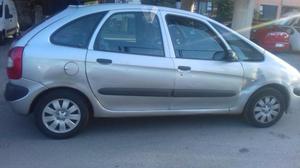 CITROEN Xsara Picasso 2.0 HDI Exclusive -02