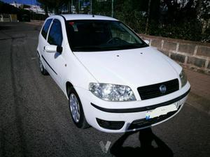 FIAT Punto v Dynamic -04