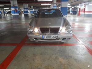 MERCEDES-BENZ Clase E E 320 CDI AVANTGARDE 4p.