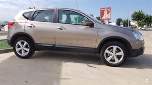 NISSAN QASHQAI 2.0 TEKNA 4X2 5p.