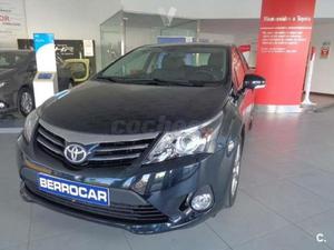 Toyota Avensis 120d Advance 4p. -13