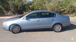 VOLKSWAGEN Passat 2.0 TDI 140cv Advance 4p.