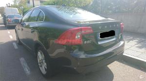 VOLVO S D3 Summum Auto 4p.