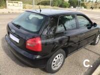 AUDI A3 1.6 AMBIENTE 5p.