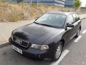 AUDI A4 2.4 AVANT 5p.