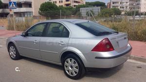 FORD Mondeo 2.0 TDdi Ghia 4p.