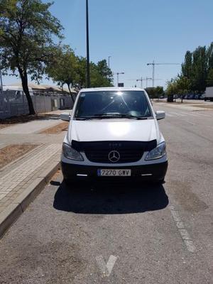 MERCEDES-BENZ Vito 111 CDI Mixto Larga -10