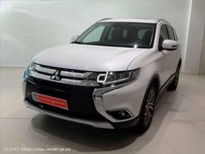 MITSUBISHI OUTLANDER 200 MPI MOTION AT - BARCELONA -