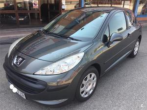 PEUGEOT 207 Confort p.