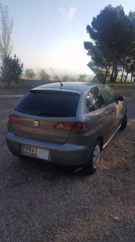 SEAT Ibiza 1.2i 12v STELLA -02