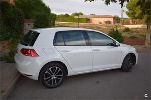 VOLKSWAGEN Golf Advance 1.6 TDI 105cv BMT 5p.