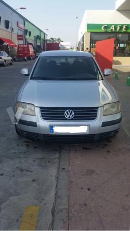 VOLKSWAGEN Passat Variant 1.9 TDi Highline 130CV -03