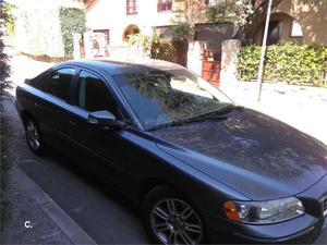 VOLVO S60 D5 Momentum 4p.