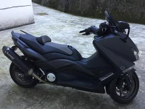 YAMAHA T-Max 530 ABS LUX MAX -14