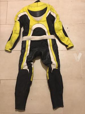 mono de moto para niño