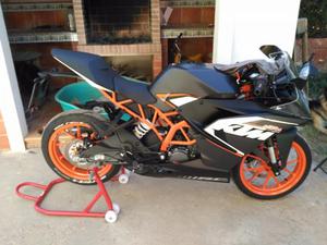 KTM RC 125 (modelo actual) -15