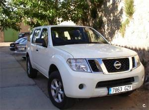 NISSAN Pathfinder 2.5dCi 190 CV XE 7 Plazas 5p.