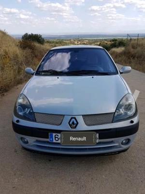 RENAULT Clio Privilege v Auto Proactiva -03