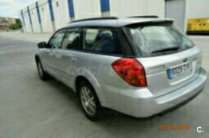 SUBARU Outback 2.5 5p.