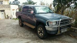 TOYOTA Hilux 2.4TD DC 4WD -98