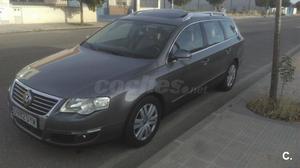 VOLKSWAGEN Passat Variant 2.0 TDI 140cv Highline 5p.