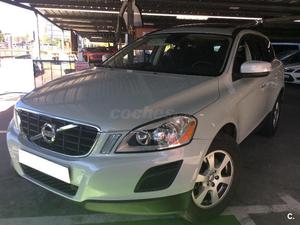 VOLVO XC D5 AWD Kinetic 5p.