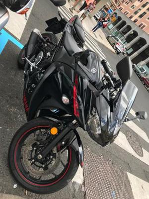 YAMAHA YZF R3 (modelo actual) -16