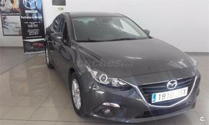 MAZDA Mazda3 1.5 DE MT StyleConfortNav SDN 4p.