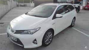 TOYOTA Auris Hybrid Active Touring Sports 5p.